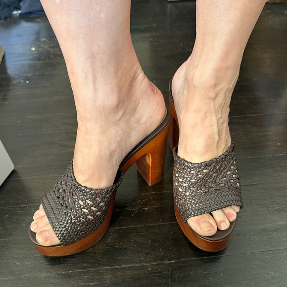 VERONICA BEARD Guadalupe Clog 7 - Picture 5 of 8